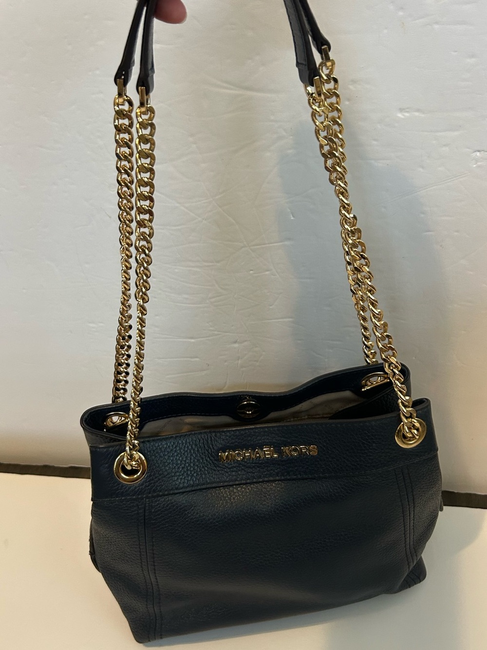 Michael Kors Jet Set Chain Shoulder Tote Navy Pebbled Leather Gold Hardware - Picture 2 of 13